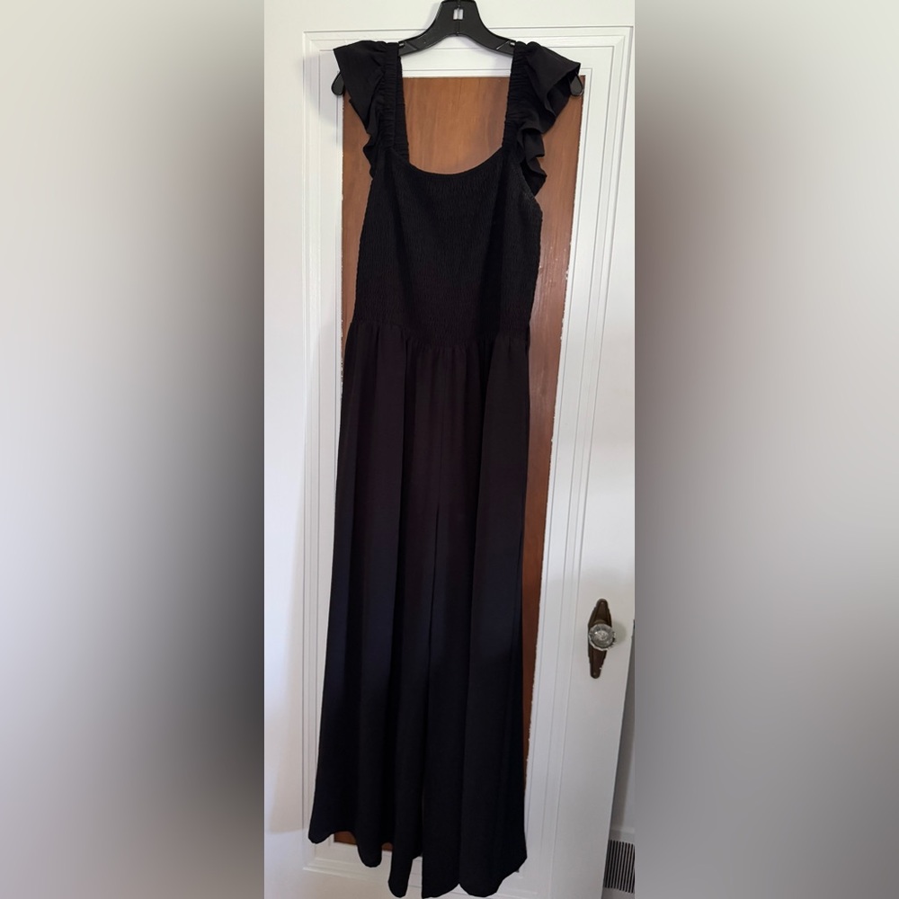 ARULA Elegant Black Jumpsuit